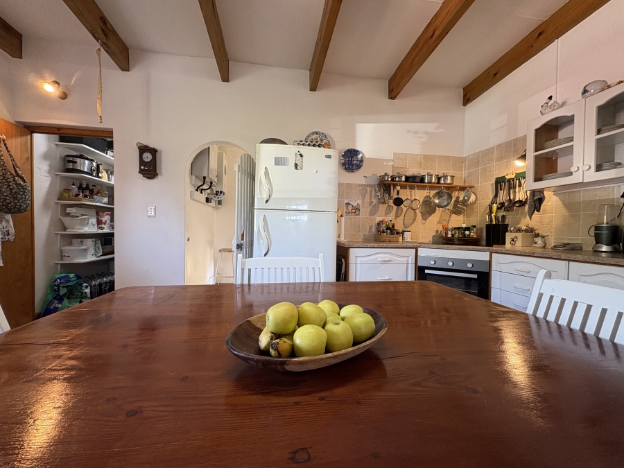 4 Bedroom Property for Sale in Pearl Bay Western Cape